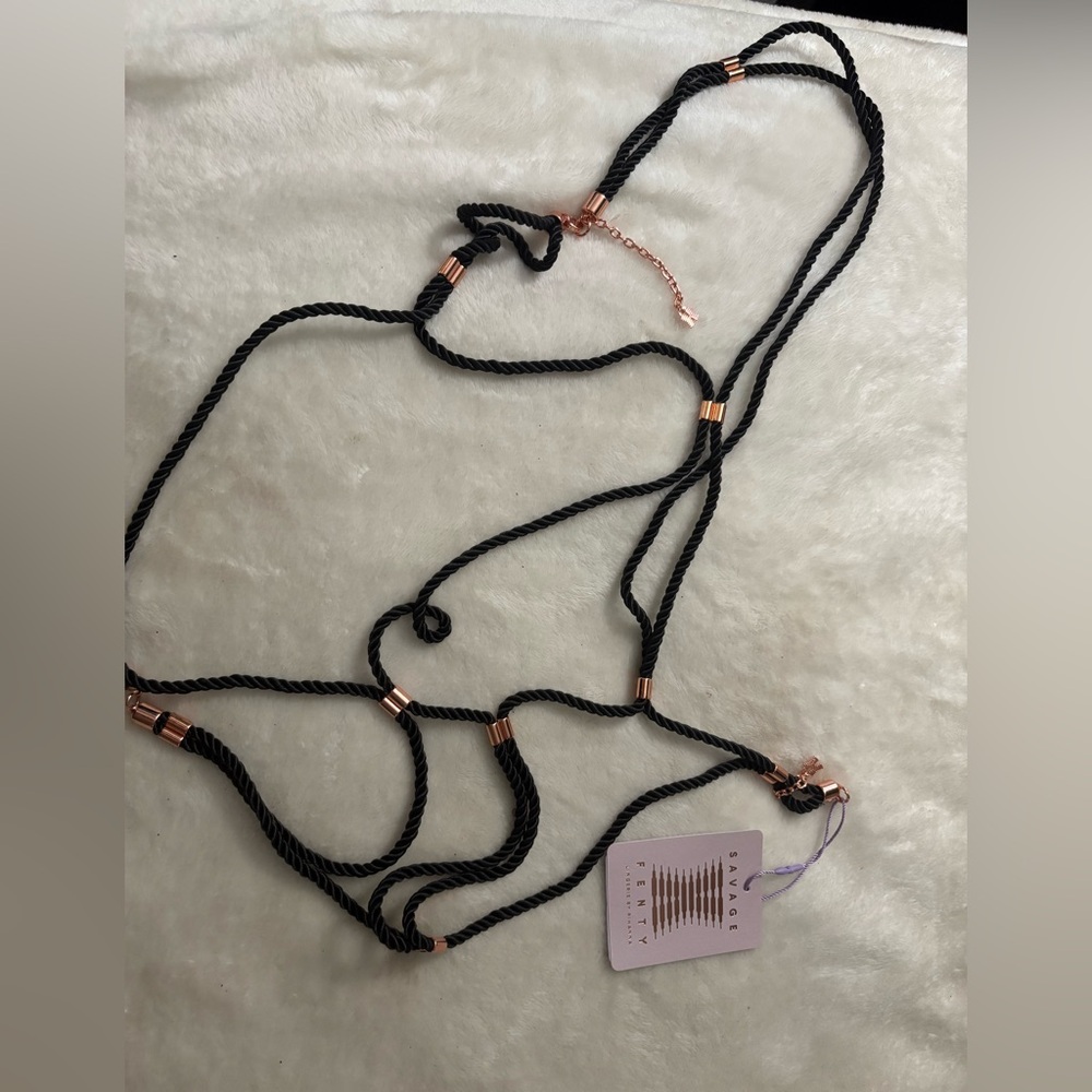 Savage X Fenty Goodnight Kiss Body Harness - Picture 7 of 7
